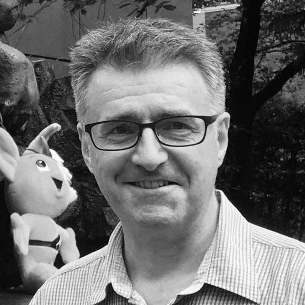 Frank Foley, Managing Director, HarperCollins Japan